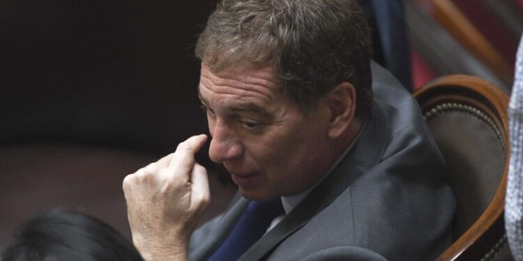 El gobierno analiza postular a Villarruel como diputada en provincia para no entregarle el primer lugar al PRO