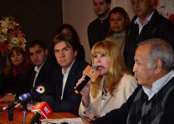 Fiscalía pide 10 años para Ayala y Sampayo por lavado de dinero.