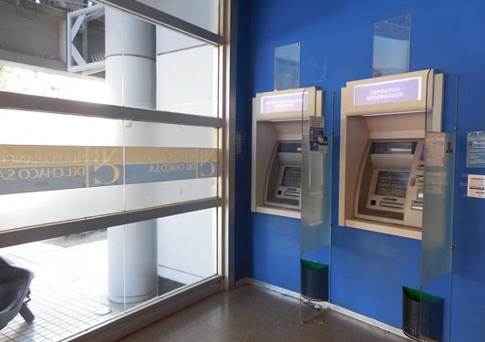 Esta semana pagan salarios a la administración pública provincial