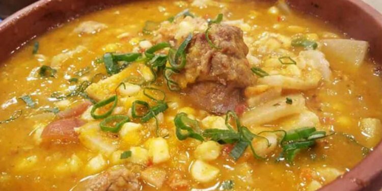 Cuál es el origen del locro y por qué se come el 25 de Mayo