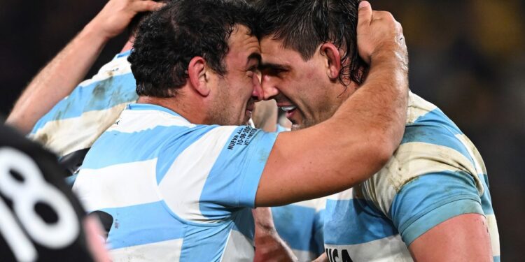 No hubo dos sin tres para Los Pumas que lograron un triunfazo ante los All Blacks y dieron el gran golpe en el debut del Rugby Championship