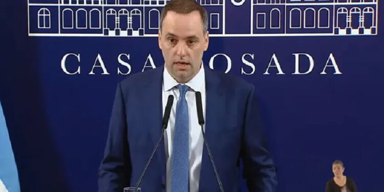 El Gobierno ratificó que será total el veto a la reforma jubilatoria que aprobó el Senado