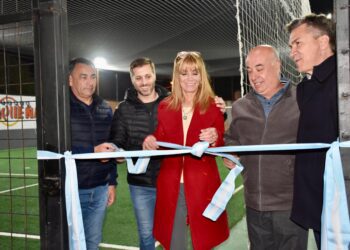EL GOBERNADOR ZDERO INAUGURÓ OBRAS EN EL “CLUB DEPORTIVO SOCIAL Y CULTURAL DE EMPLEADOS DEL INSSSEP