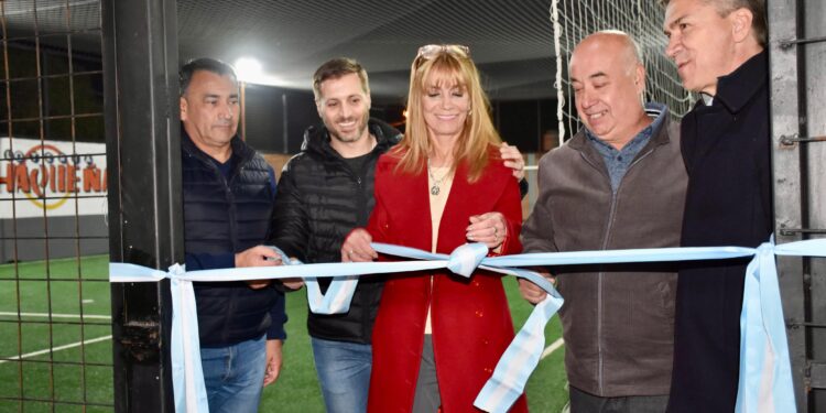EL GOBERNADOR ZDERO INAUGURÓ OBRAS EN EL “CLUB DEPORTIVO SOCIAL Y CULTURAL DE EMPLEADOS DEL INSSSEP