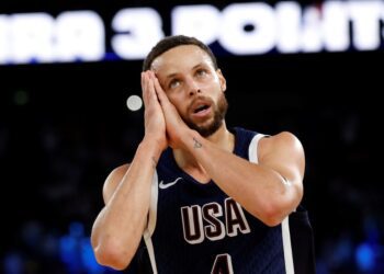 EE.UU mando a dormir  a Francia y conquistó su quinto oro consecutiva en básquet