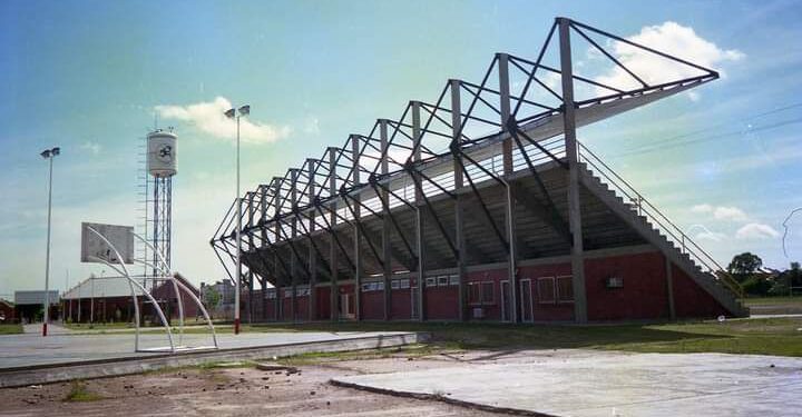 UN 27 DE AGOSTO SE INAUGURABA EL POLIDEPORTIVO JAIME ZAPATA