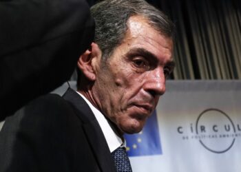 Detectan un fraude al Estado de 160 mil millones de las cooperativas eléctricas.