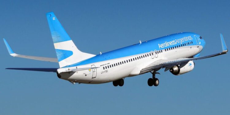 Gremios aeronáuticos endurecen medidas de fuerza tras fallida negociación con Aerolíneas Argentinas