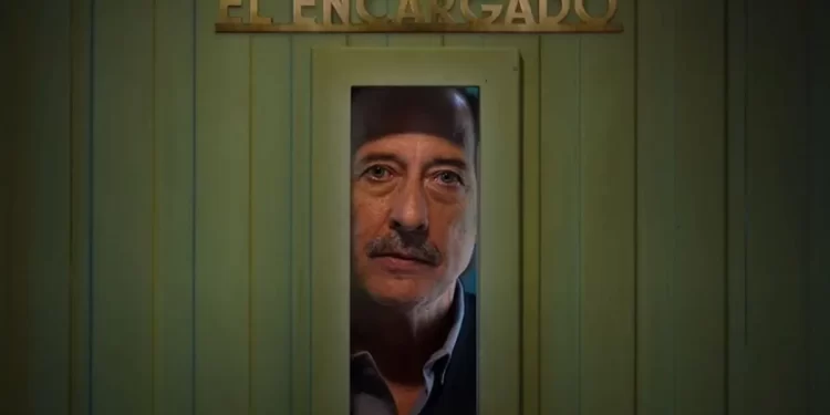 Escándalo con “El Encargado”, la serie que protagoniza Guillermo Francella.