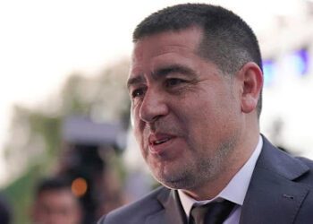 Juan Román Riquelme ingresó al Salón de la Fama del Fútbol Internacional y emocionó con su discurso en México