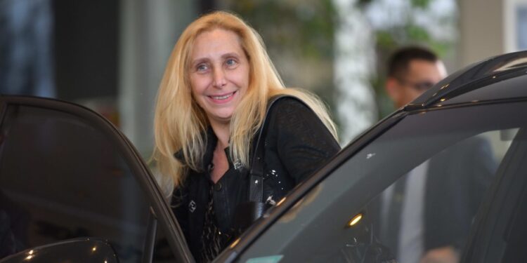 Santiago furioso con Karina porque le explotó la negociación con el PRO por el presupuesto