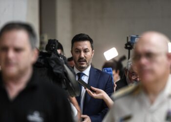 Petri manda apoyo militar a Medio Oriente en medio de la guerra entre Israel e Irán
