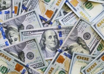 Fuerte baja del dólar blue: las razones detrás del retroceso y qué anticipa el mercado