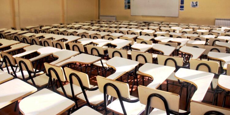 Comenzó el paro universitario y tomas de facultades tras la ratificación del veto