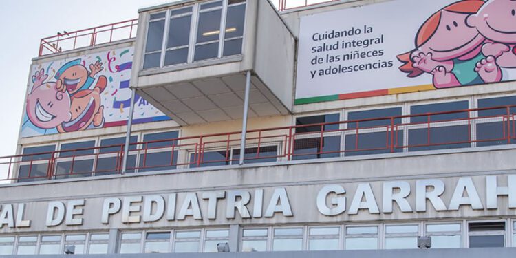 Conflicto en el Hospital Garrahan: un aumento jerárquico del 60% en diez años genera tensiones