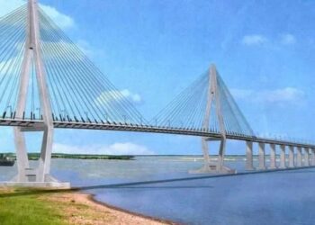 El Gobierno redefine los «puentes turísticos» como días no laborables en 2025