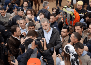 DANA en Valencia, el Rey de España fue abucheado y le arrojaron barro