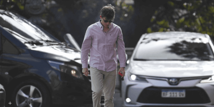 Santiago Caputo ordenó que no sesione el Senado por miedo a Villarruel