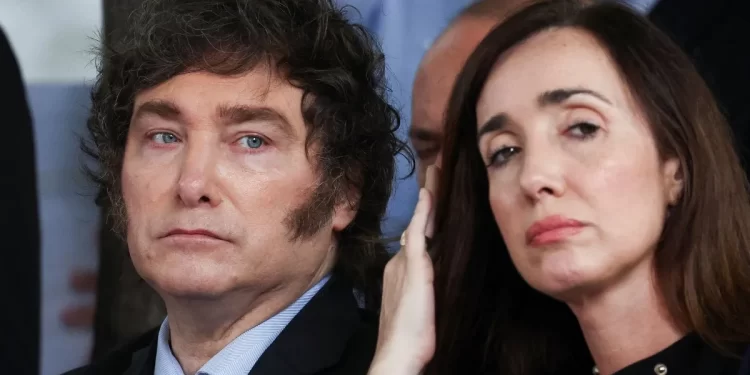 Nuevas críticas del Gobierno a Victoria Villarruel: «Lamentablemente comparte mucho tiempo con la casta»