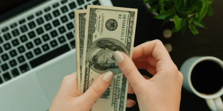 Nuevo límite para compras internacionales: cómo aprovechar el sistema courier y calcular los costos