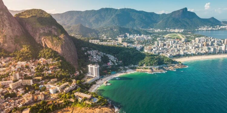 Identificaron la causa del brote de gastroenterocolitis en las playas del sur de Brasil