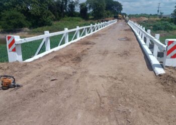 EL GOBIERNO PROVINCIAL HABILITÓ EL PUENTE BERGAGNO QUE UNE PUERTO TIROL CON FONTANA