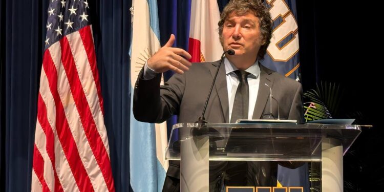 Milei concluye exitosa gira en EE.UU. con respaldo internacional