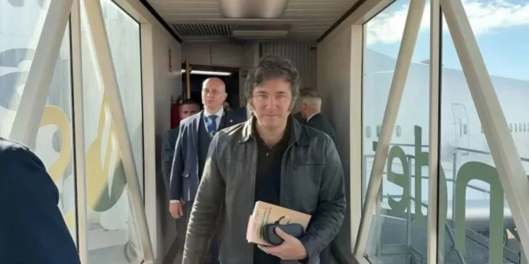 Caso libra el gobierno no alterara la agenda en el congreso y confirmo el viaje de Milei a Estados Unidos.