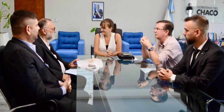 LA VICEGOBERNADORA SCHNEIDER RECIBIÓ A REPRESENTANTES DE LA MASONERÍA EN UN ENCUENTRO INSTITUCIONAL