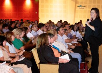 Innovación Educativa en Chaco: 15.000 Docentes de Secundaria se Capacitan en Nuevas Metodologías