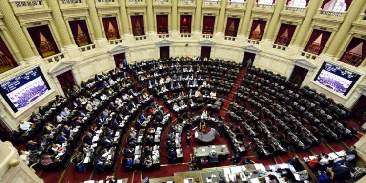 La sesión en Diputados en vivo: el oficialismo busca aprobar el proyecto de ley de reiterancia