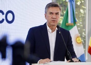 EL GOBERNADOR ZDERO DESTINARÁ NUEVAMENTE MÁS DE 415 MILLONES A PRODUCTORES DE ALGODÓN.