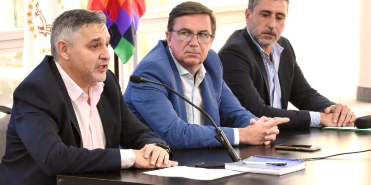 PAGO DE DEUDAS, PAGOS A LA ADMINISTRACIÓN PÚBLICA Y DE LA AYUDA ESCOLAR, ENTRE LOS ANUNCIOS ECONÓMICOS DEL GOBIERNO PROVINCIAL