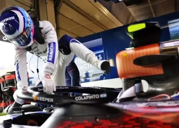 Williams destaca el impacto de Carlos Sainz en comparación con Franco Colapinto