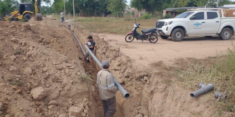 VILLA RÍO BERMEJITO: SAMEEP AMPLÍA EL SERVICIO Y EJECUTA ACCIONES PARA MEJORAR EL CAUDAL DE AGUA POTABLE