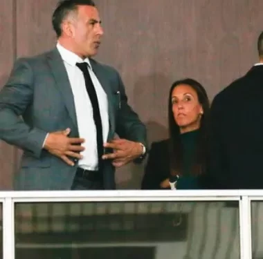 Declaran los médicos que asistieron a Maradona