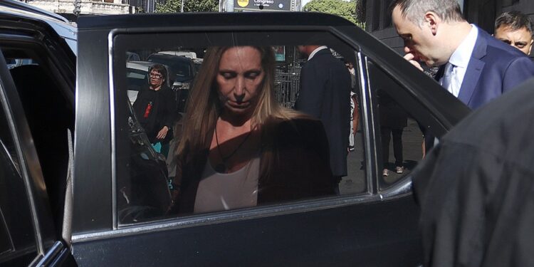 Analizan que Karina sea candidata a diputada para que tenga fueros contra el caso Libra