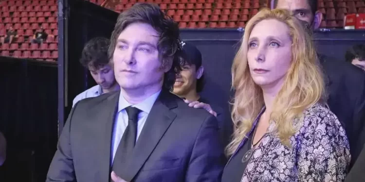 Javier Milei refuerza su apoyo a Karina en el cierre de listas en CABA