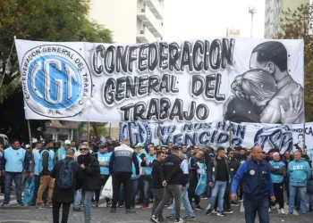La CGT avanza hacia su tercer paro general sin su ala dialoguista, pero teme duras represalias del Gobierno