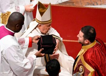 Este es el cardenal más joven que votará para elegir al sucesor del papa Francisco