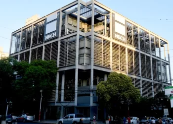 El Nuevo Banco del Chaco Denuncia a Google por Publicidad de Sitios Fraudulentos