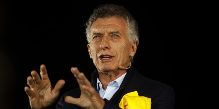 Macri le pegó a Milei por el abandono de las rutas: «Está llena de pozos por todos lados Argentina»