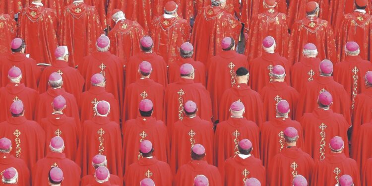 Con la muerte del papa Francisco, la iglesia busca ahora su rumbo en un cónclave imprevisible