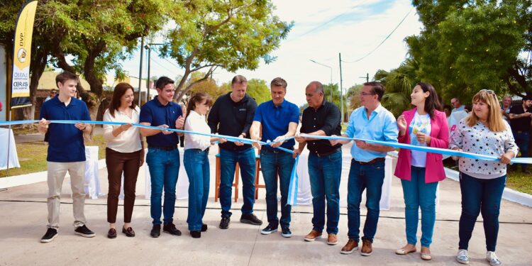 OBRAS QUE TRANSFORMAN: MÁS CUADRAS DE PAVIMENTO URBANO PARA LAS BREÑAS