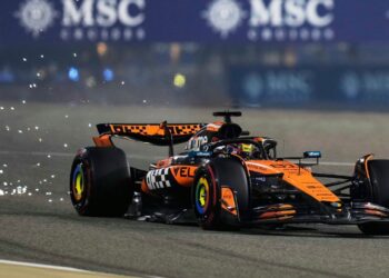 Fórmula 1 en Arabia Saudita: Verstappen Sorprende y se Queda con la Pole