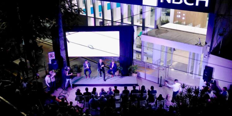 SE INAUGURÓ ANOCHE LA REMODELACIÓN TOTAL DE LA SUCURSAL 25 DE MAYO, DEL NUEVO BANCO DEL CHACO