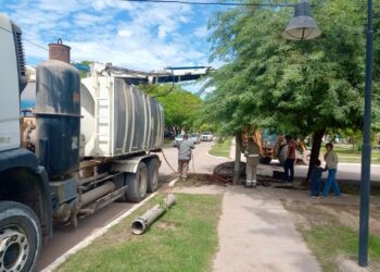 SÁENZ PEÑA: SAMEEP REALIZÓ TRABAJOS DE LIMPIEZA DE CLOACAS Y REPARACIÓN DE CAÑERÍAS
