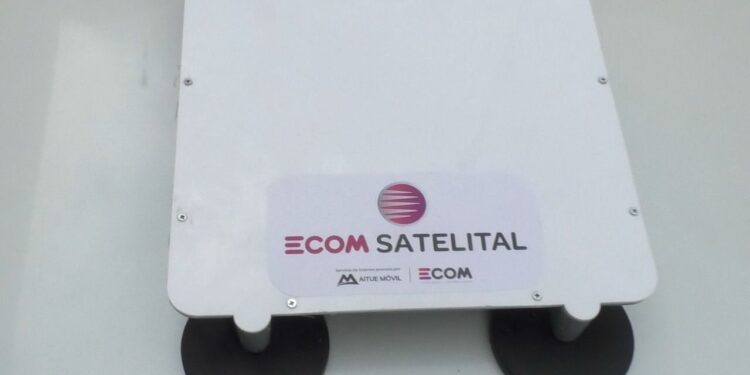 CONECTIVIDAD EN MOVIMIENTO: ECOM CHACO PRESENTÓ LA NUEVA TECNOLOGÍA SATELITAL MÓVIL