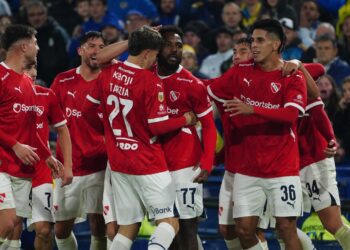 Independiente dio el golpe: eliminó a Boca con un golazo de Angulo y lo dejó en llamas