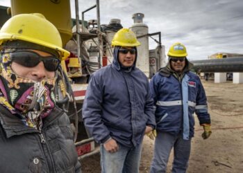 La empresa que tenía que terminar el Gasoducto de Vaca Muerta abandonó la obra por falta de pago